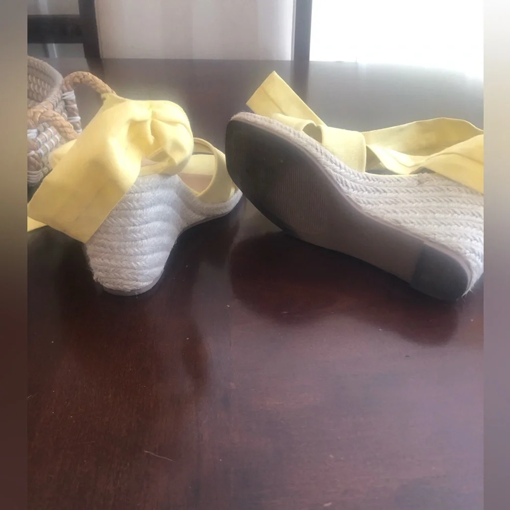 Tuckernuck chic yellow